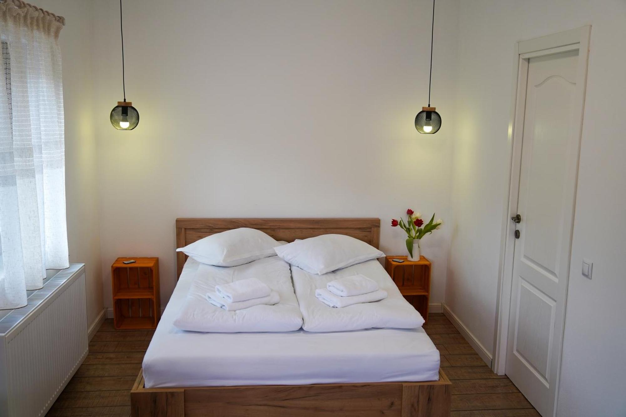 Kata - Lak Hotel Бъйле Тушнад Екстериор снимка